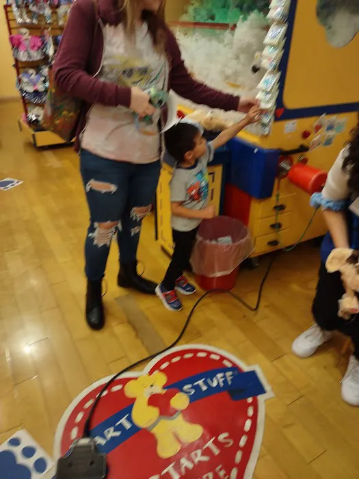 Build-A-Bear Workshop 9