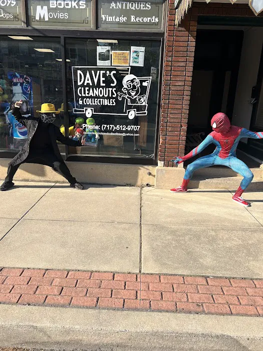 Dave's Cleanouts and Collectibles 1