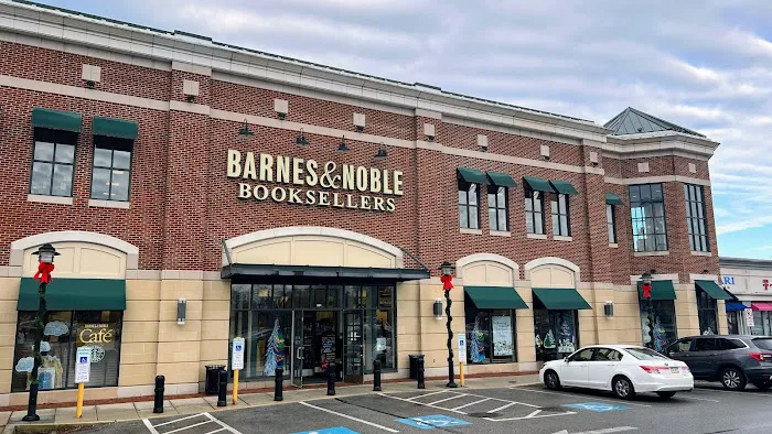 Barnes & Noble 2