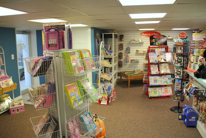 The Growing Tree Toy Shop 0