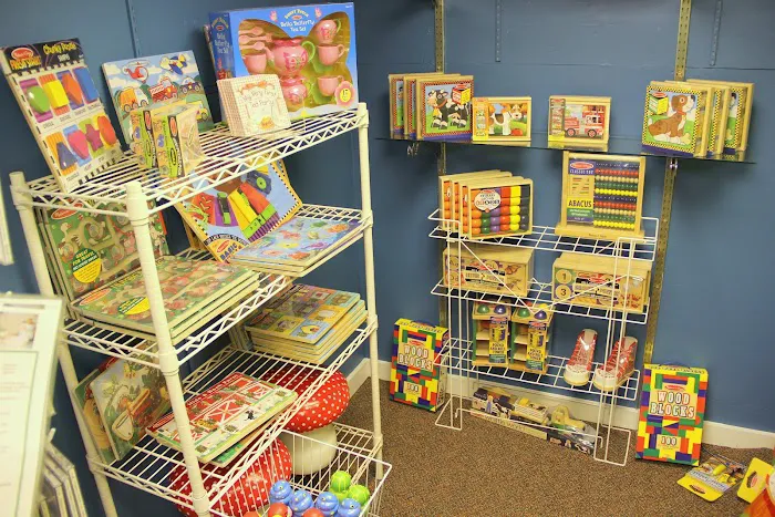 The Growing Tree Toy Shop 3
