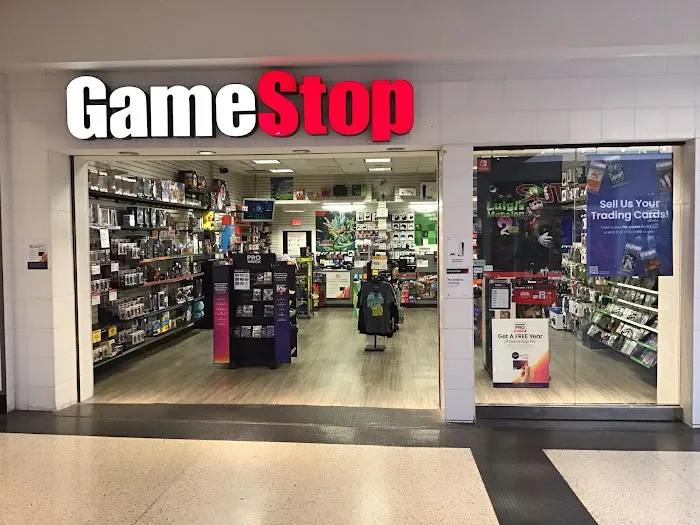 GameStop 7