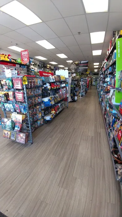 GameStop 4
