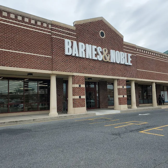 Barnes & Noble 8