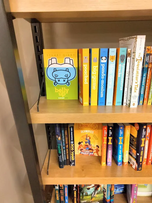 Barnes & Noble 2