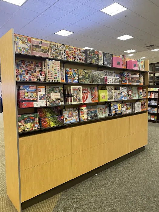 Barnes & Noble 0