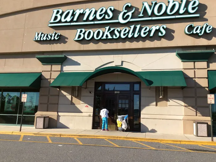 Barnes & Noble 1