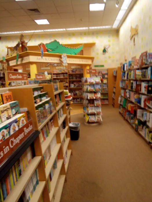 Barnes & Noble 1
