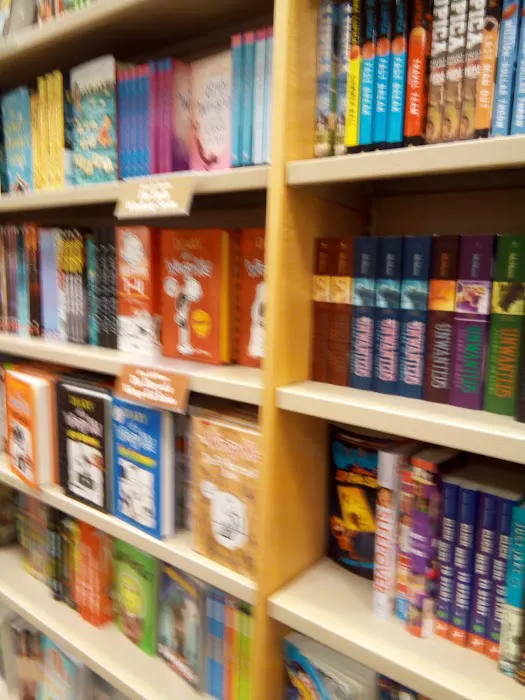 Barnes & Noble 2