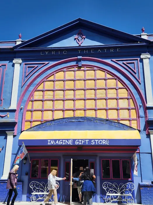 Imagine Gift Store 3