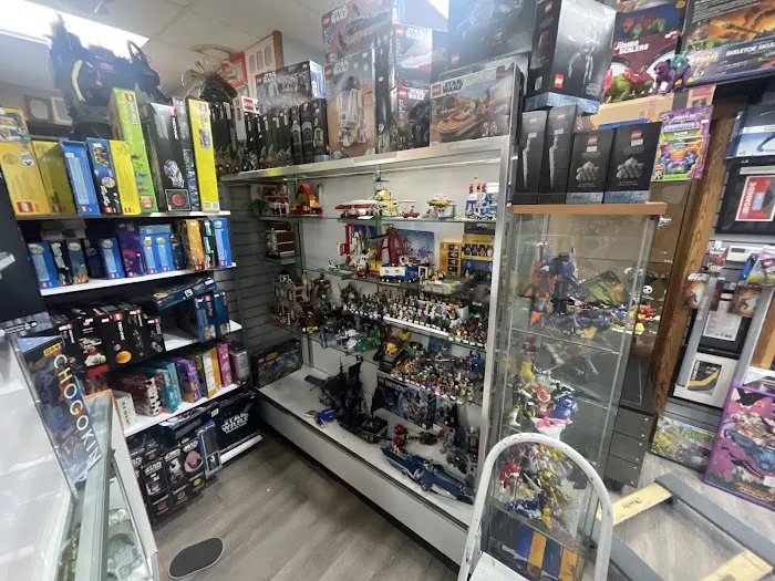 HasBeen Collectible Toys & Comics 7