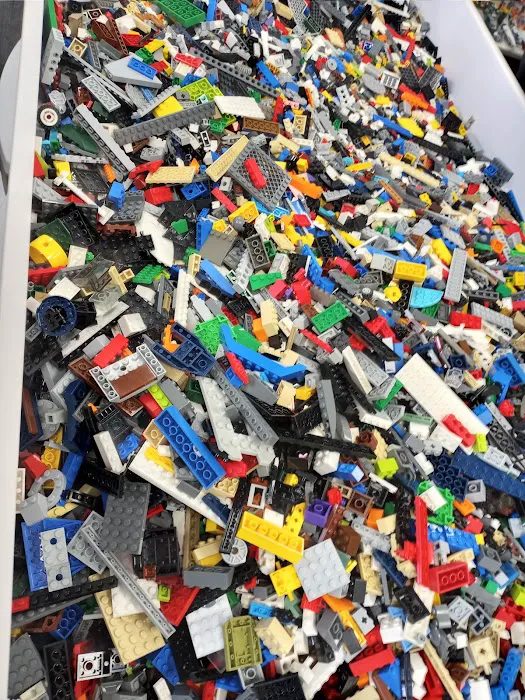Bottomless Bricks 4