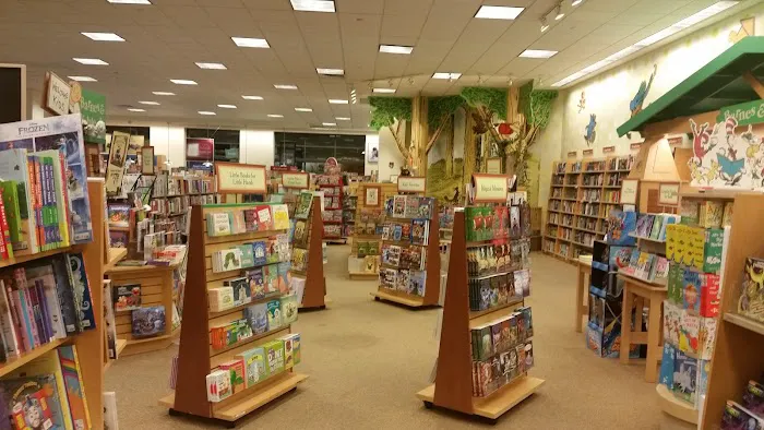 Barnes & Noble 0