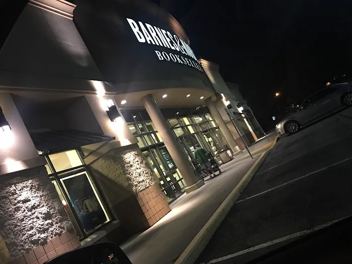 Barnes & Noble 4