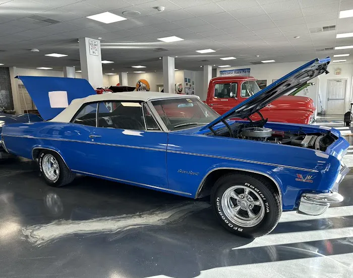 Rte 61 Classics and Toy Barn 8