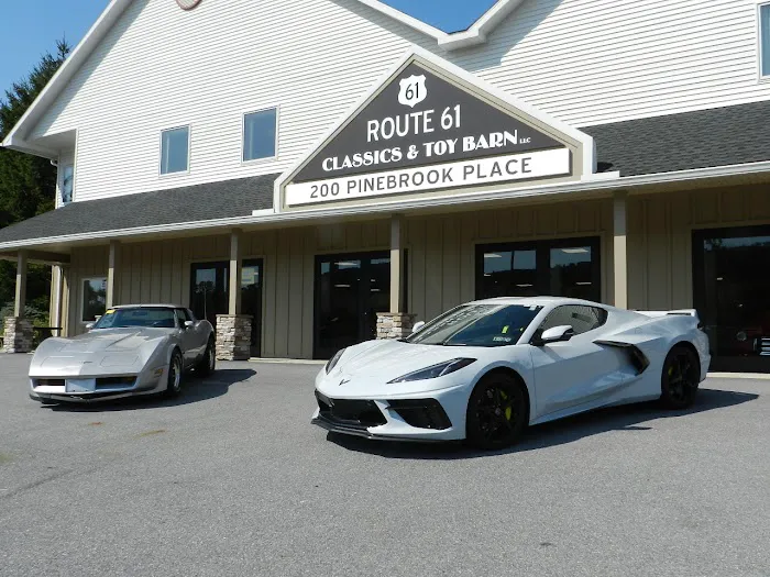Rte 61 Classics and Toy Barn 5