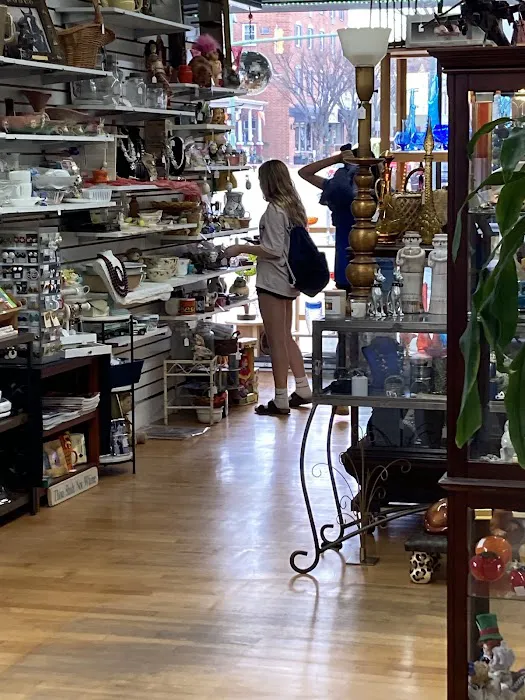 Treasures on Main 7