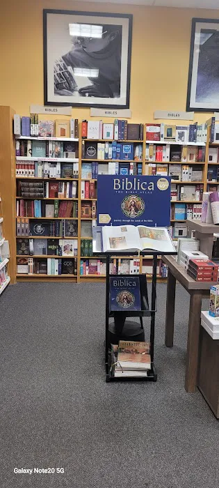 Books-A-Million 4