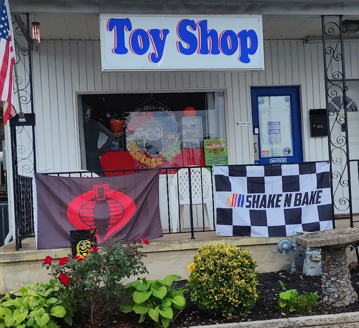 Uncle Bob's Vintage Toys 9