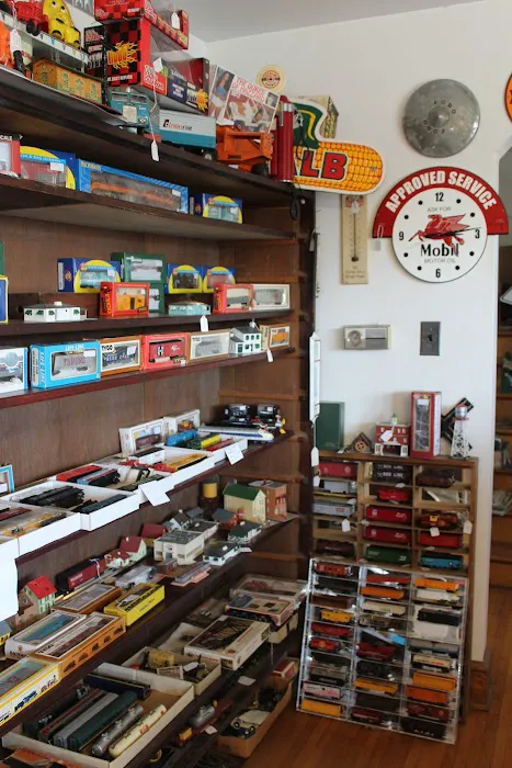 Whit's End Trading Company 0