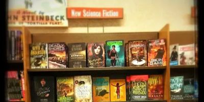 Barnes & Noble