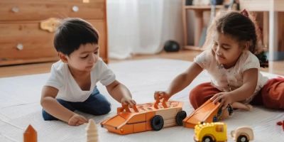 How to Use Toys for Encouraging Social Skills in Kids Effectively